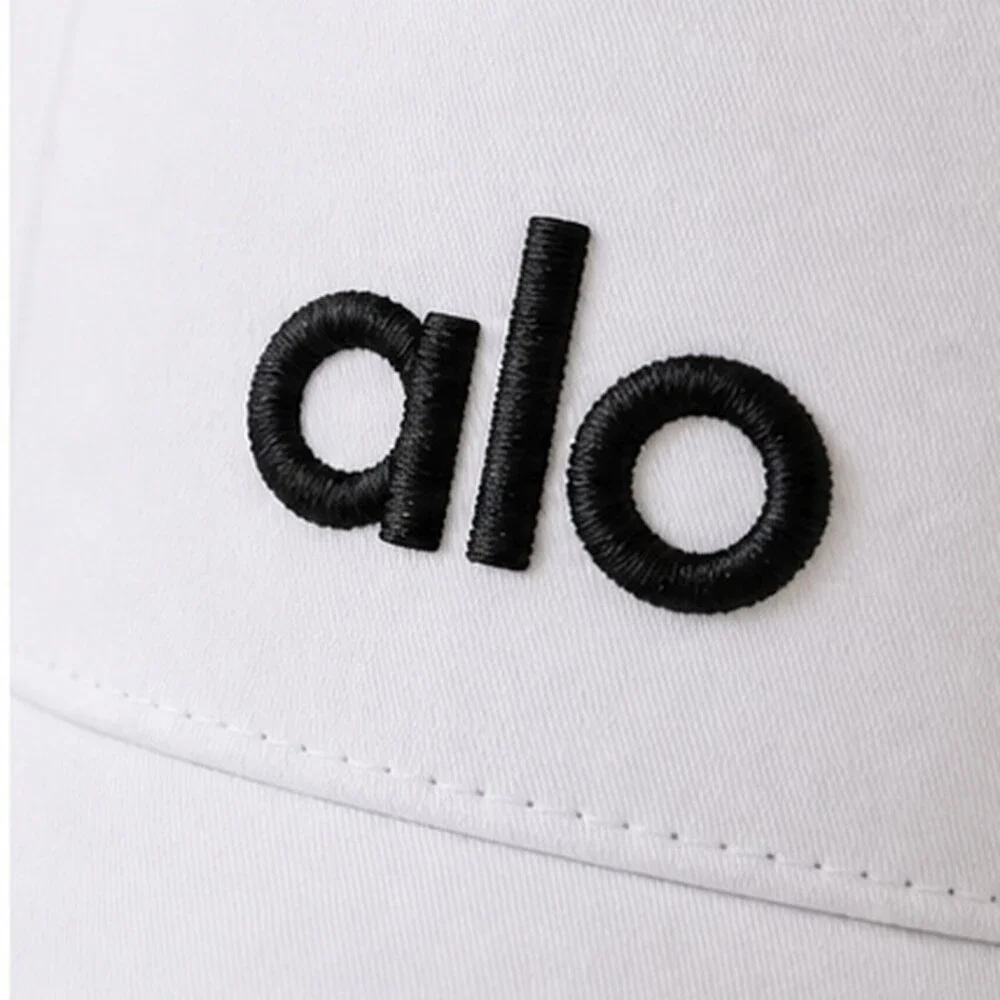 ALO Yoga fresh clean